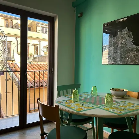 Glicine House Apartman Palermo
